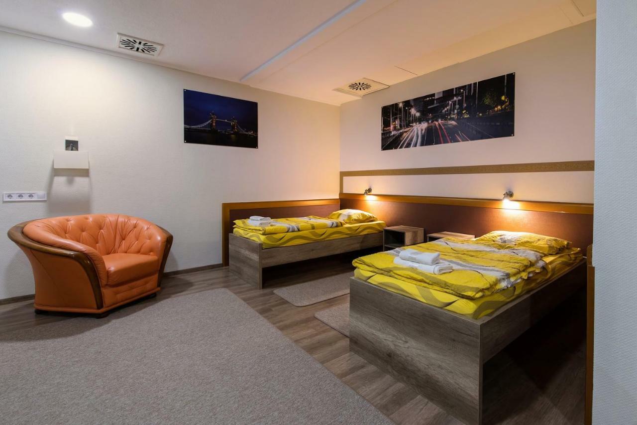 Napfény Panzió és Rendezvényház Kecskemét Exterior foto