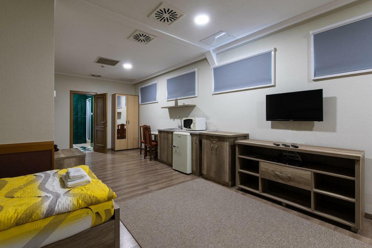 Napfény Panzió és Rendezvényház Kecskemét Exterior foto